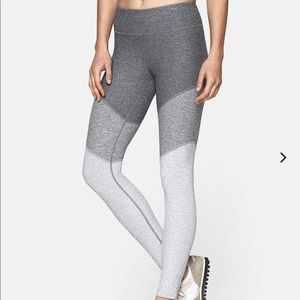 Outdoor Voices 7/8 Springs Leggings